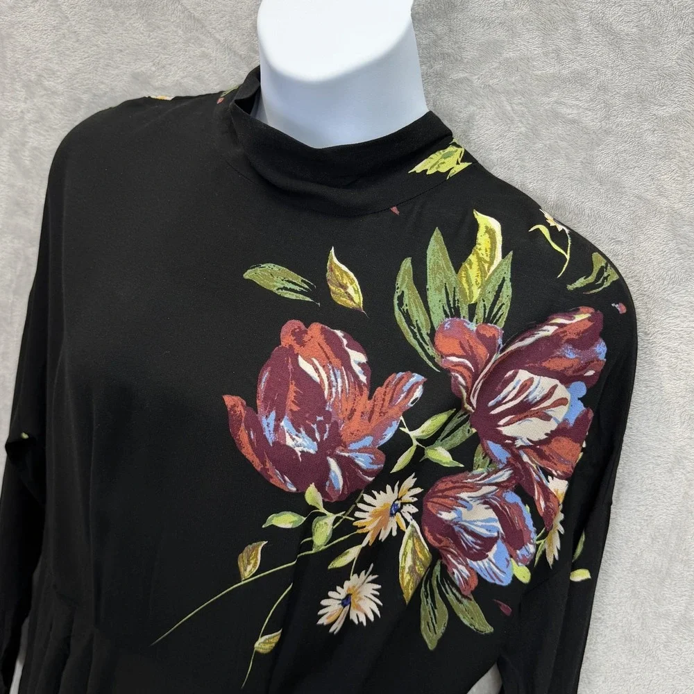 Free People Gemma Tunic‎ Womens L Black Floral Keyhole Mock Neck Blouse Shirt